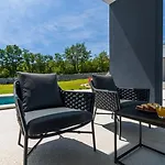 Valinka Design Villa Golaš