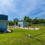 Valinka Design Villa