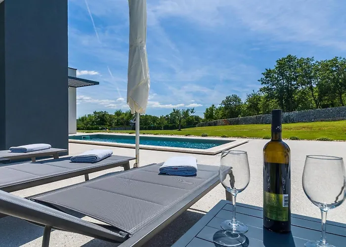 Βίλα Valinka Design